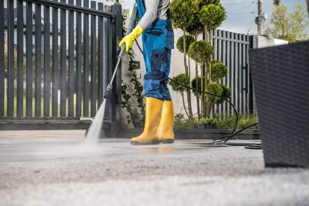 Why Choose Our Certified Pressure Washing Experts for Your Project Needs in Donaldsonville, LA?
